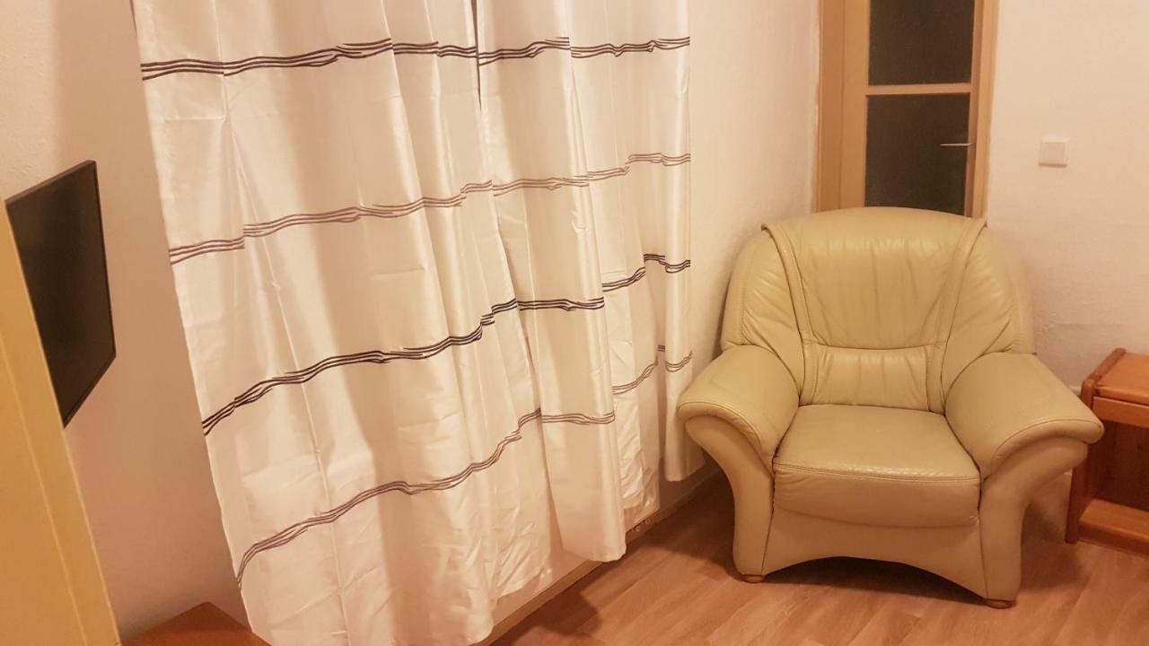 Ferienwohnung In Diehlo Eisenhüttenstadt Екстериор снимка